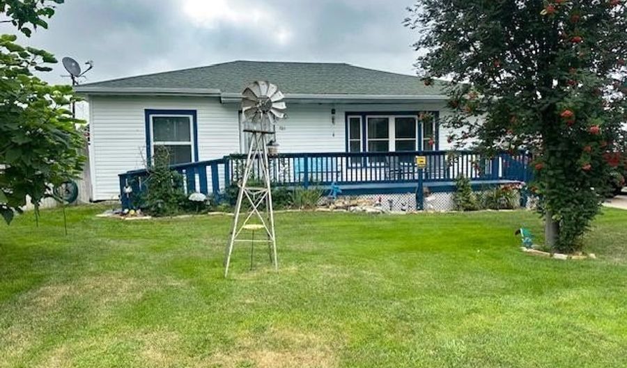 701 N Walnut, Arnold, NE 68822 - 3 Beds, 2 Bath