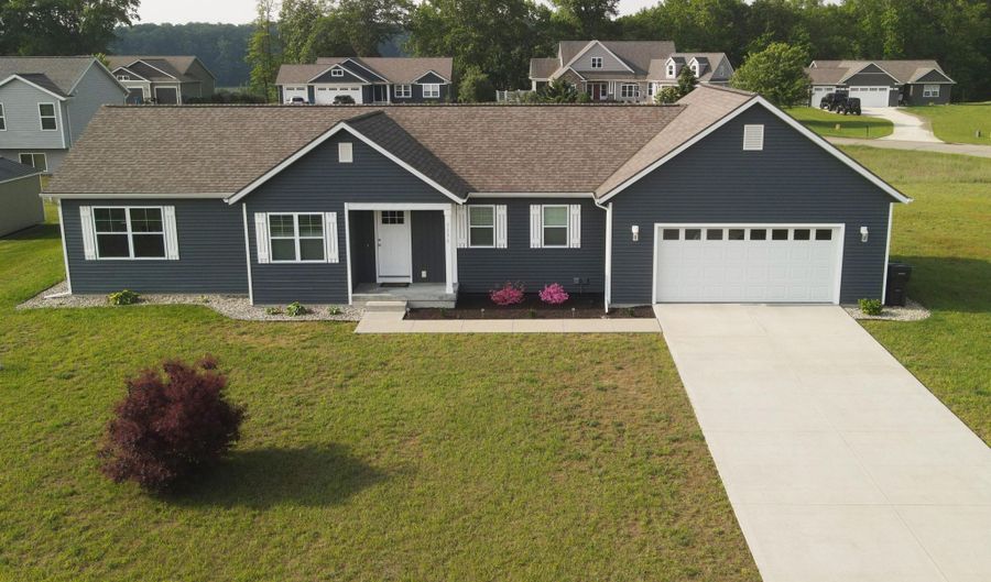3290 Signal Point Dr, Allegan, MI 49010 - 3 Beds, 2 Bath