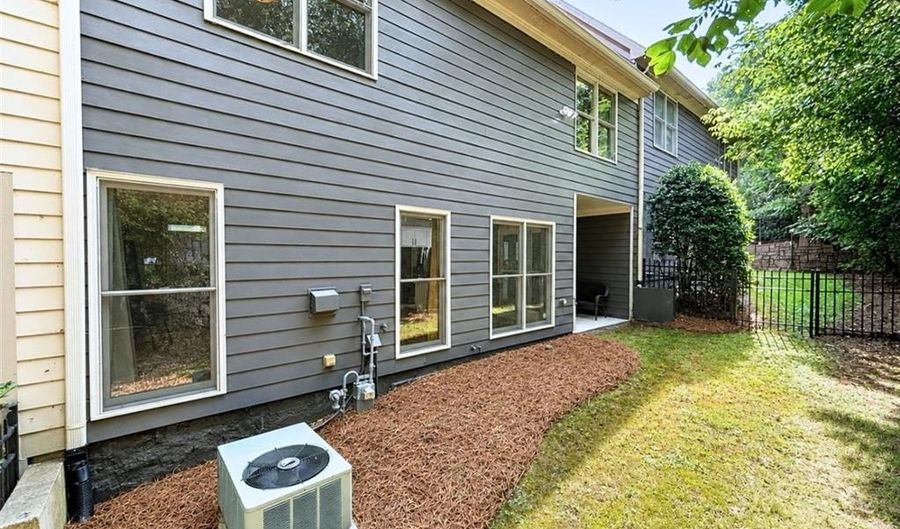 2540 Village Creek Lndg SE, Atlanta, GA 30316 - 3 Beds, 3 Bath