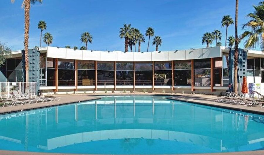 1111 E Palm Canyon Dr, Palm Springs, CA 92264 - 1 Beds, 1 Bath
