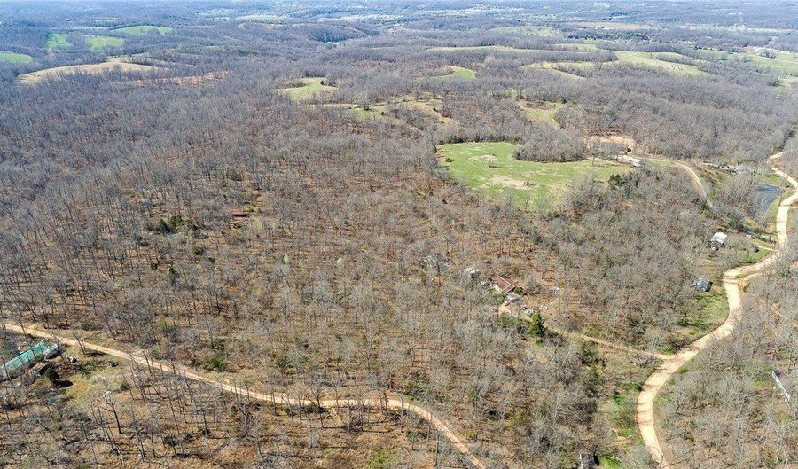 2259 Racetrack Hollow Rd, Anderson, MO 64831 - 3 Beds, 2 Bath