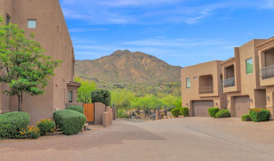 6434 E MILITARY Rd 110, Cave Creek, AZ 85331 - 2 Beds, 3 Bath