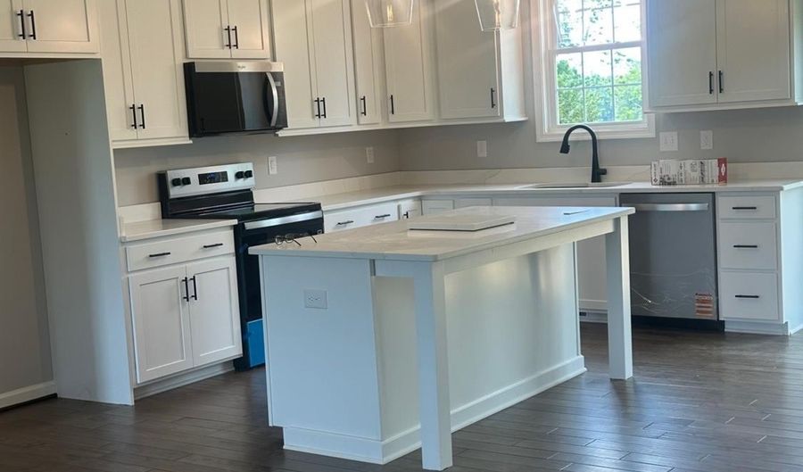1493 Buck Creek Rd, Appomattox, VA 24522 - 3 Beds, 2 Bath