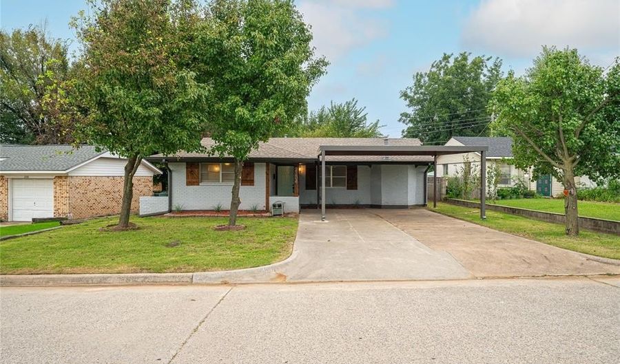 2104 N Wilburn Ave, Bethany, OK 73008 - 3 Beds, 2 Bath