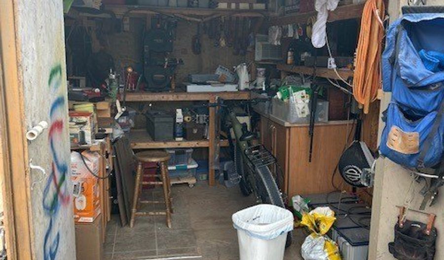 2586 S Miner Rd, Amargosa Valley, NV 89020 - 3 Beds, 2 Bath