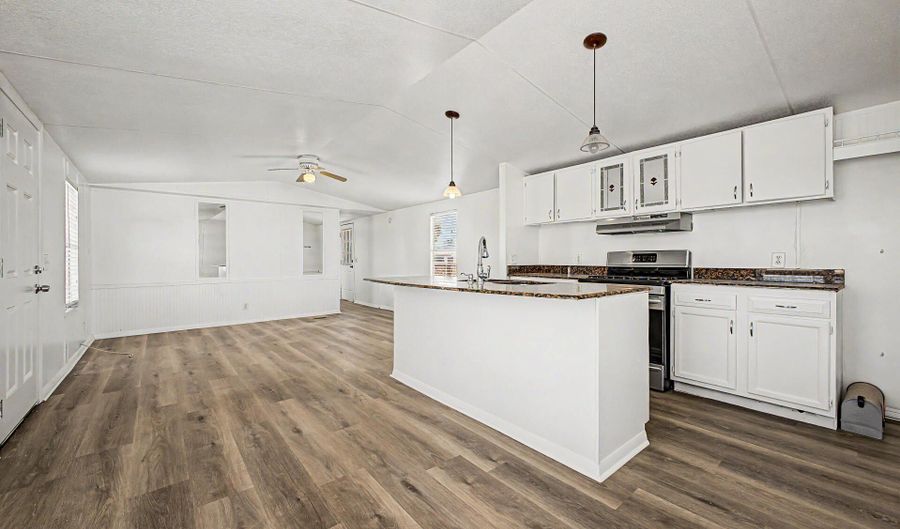 1523 N ETTA St, Casa Grande, AZ 85122 - 2 Beds, 1 Bath