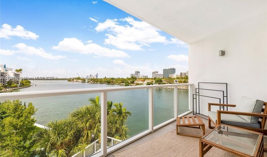 9821 E Bay Harbor Dr 503, Bay Harbor Islands, FL 33154 - 2 Beds, 2 Bath