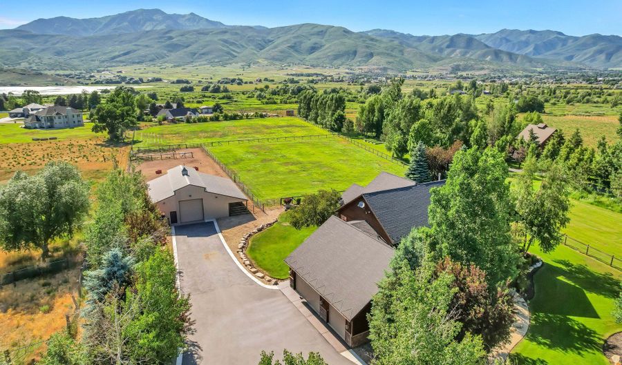 2984 WINTERTON, Charleston, UT 84032 - 5 Beds, 2 Bath