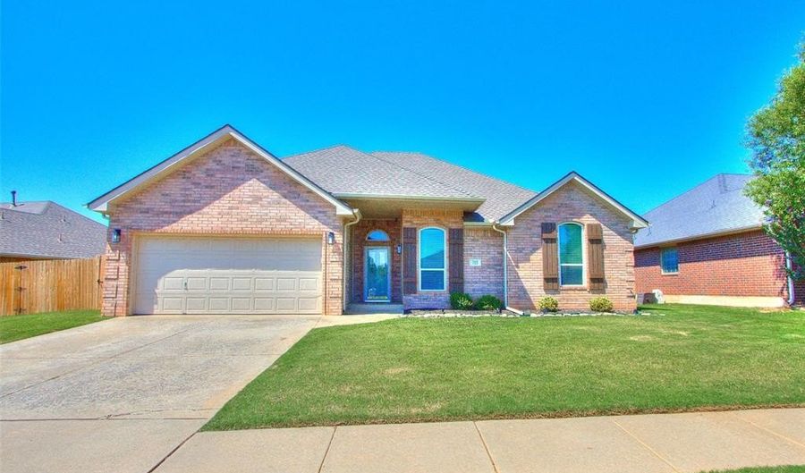 713 Vickery Ave, Yukon, OK 73099 - 3 Beds, 2 Bath