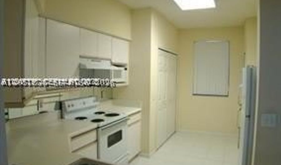3245 NE 184th St 13111, Aventura, FL 33160 - 1 Beds, 1 Bath