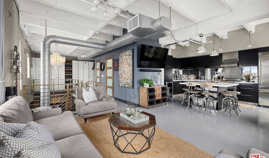 6253 Hollywood Boulevard 506, Los Angeles, CA 90028 - 2 Beds, 2 Bath