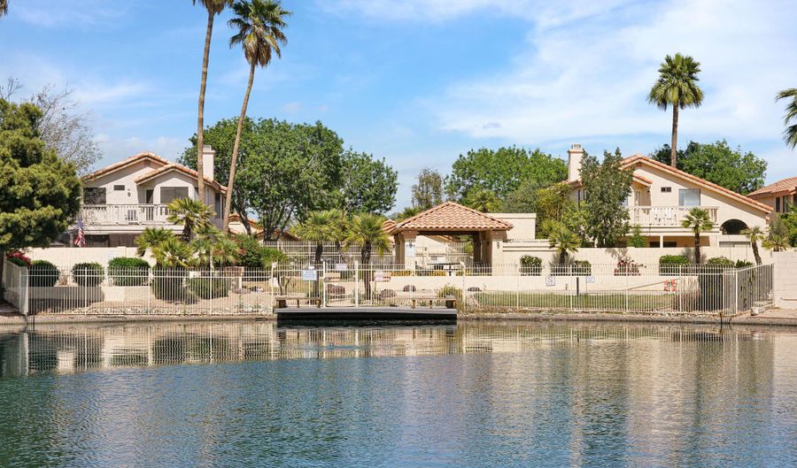 11010 W POINSETTIA Dr, Avondale, AZ 85392 - 3 Beds, 2 Bath