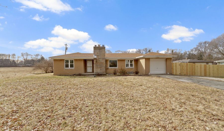 305 Bixler Rd, Indianapolis, IN 46227 - 3 Beds, 1 Bath
