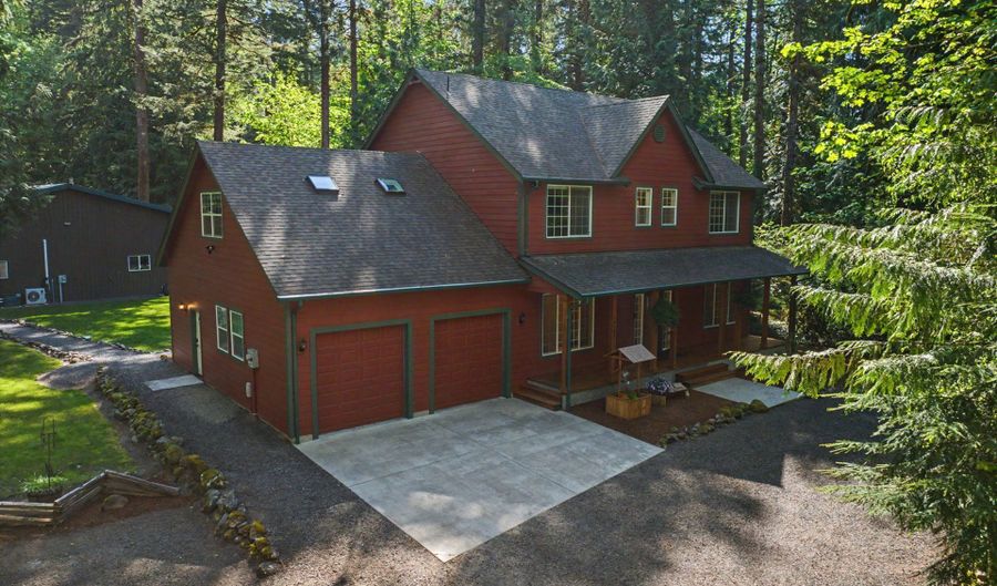 64100 E RELTON Ln, Brightwood, OR 97011 - 4 Beds, 3 Bath