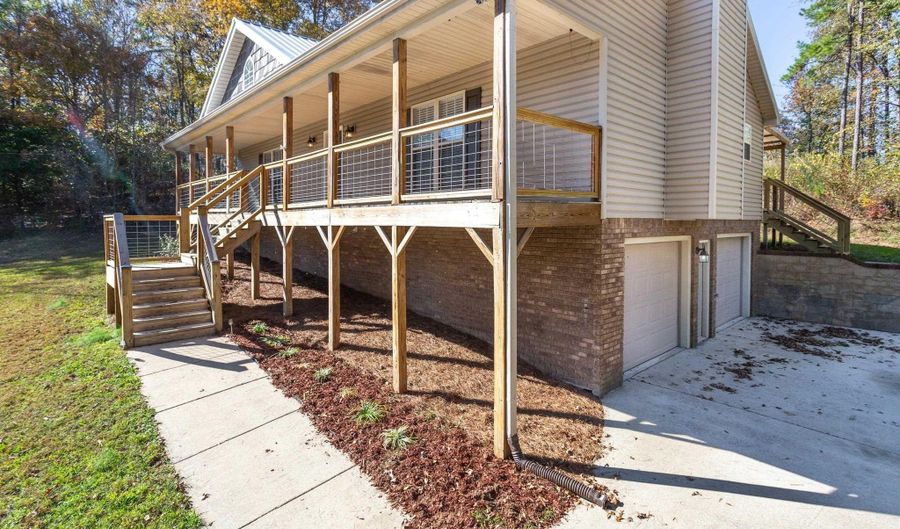 224 SHOAL CREST Dr, Ashville, AL 35953 - 3 Beds, 2 Bath