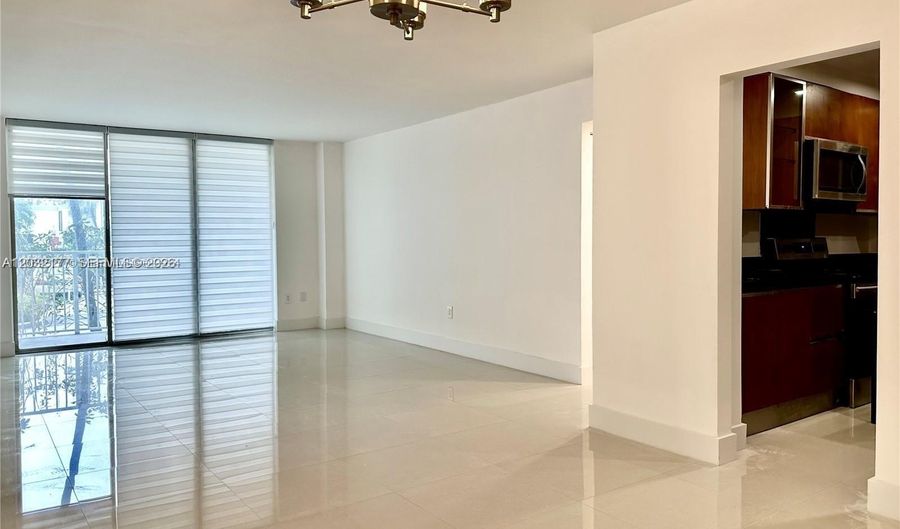 2851 NE 183rd St 109E, Aventura, FL 33160 - 2 Beds, 2 Bath
