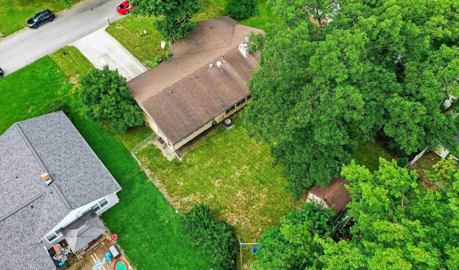 2812 Greenbriar Rd, Anderson, IN 46011 - 3 Beds, 2 Bath