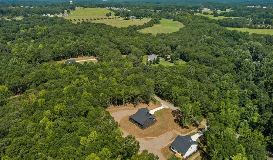 220 Presher Rd, Anderson, SC 29625 - 3 Beds, 3 Bath
