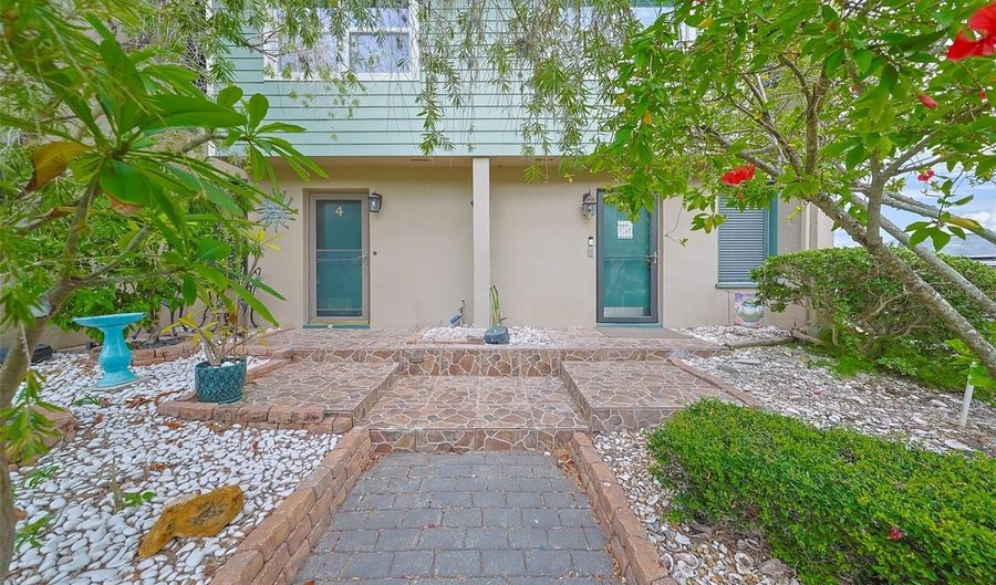 1028 APOLLO BEACH Blvd 2, Apollo Beach, FL 33572 - 2 Beds, 3 Bath