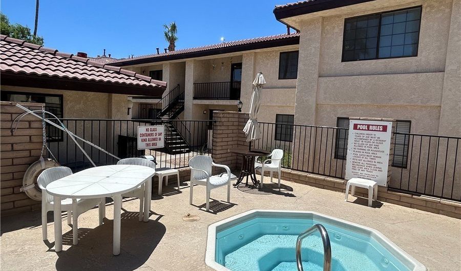 1190 Ramar Rd 9, Bullhead City, AZ 86442 - 1 Beds, 1 Bath