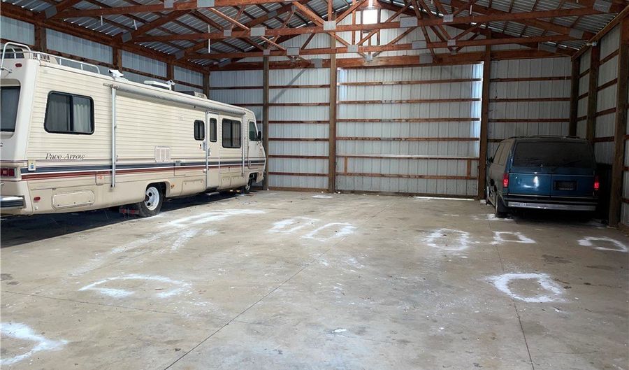 8279 Baumhart Rd, Vermilion, OH 44089 - 3 Beds, 2 Bath