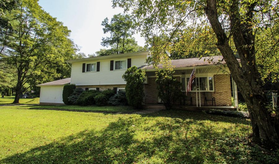 5668 WARRENSVILLE Rd, Montoursville, PA 17754 - 3 Beds, 2 Bath