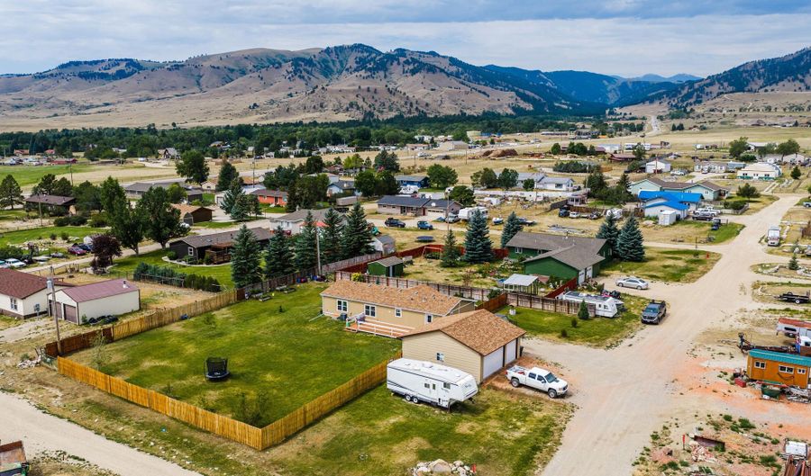 2921 W 3rd Ave, Buffalo, WY 82834 - 3 Beds, 2 Bath
