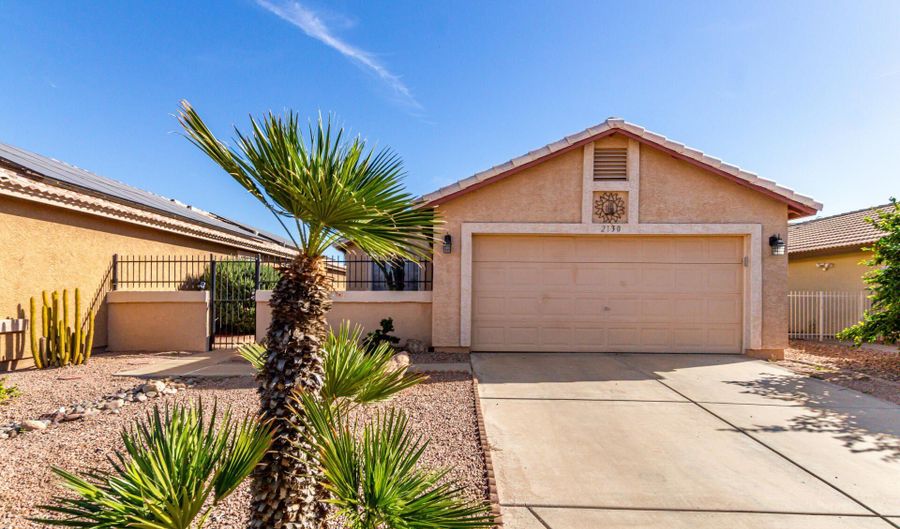 2130 N SWEETWATER Dr, Casa Grande, AZ 85122 - 2 Beds, 2 Bath