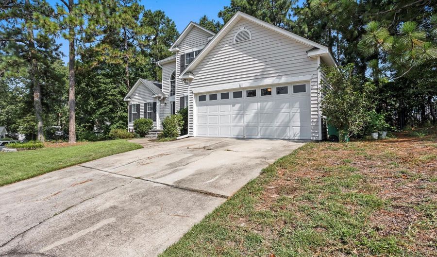 210 Spring Forest Cir, Aiken, SC 29803 - 3 Beds, 3 Bath