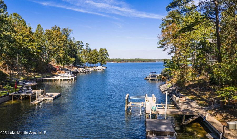 428 Windy Wood, Alexander City, AL 35010 - 5 Beds, 4 Bath