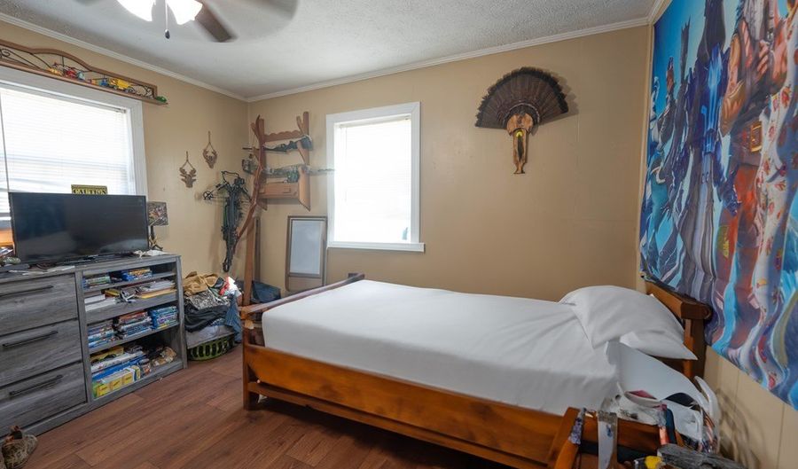 655 Beach Rd, Baxley, GA 31513 - 4 Beds, 2 Bath