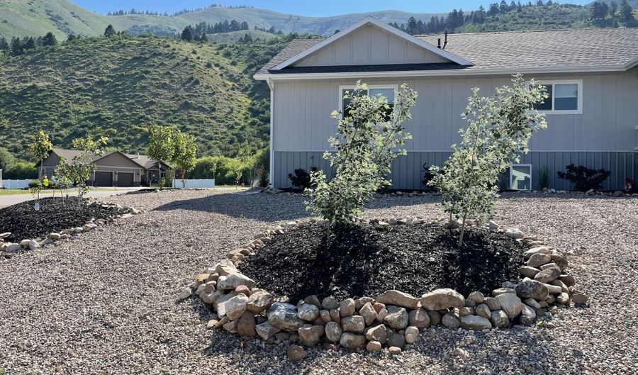 543 ROCKBRIDGE Dr, Afton, WY 83110 - 7 Beds, 4 Bath