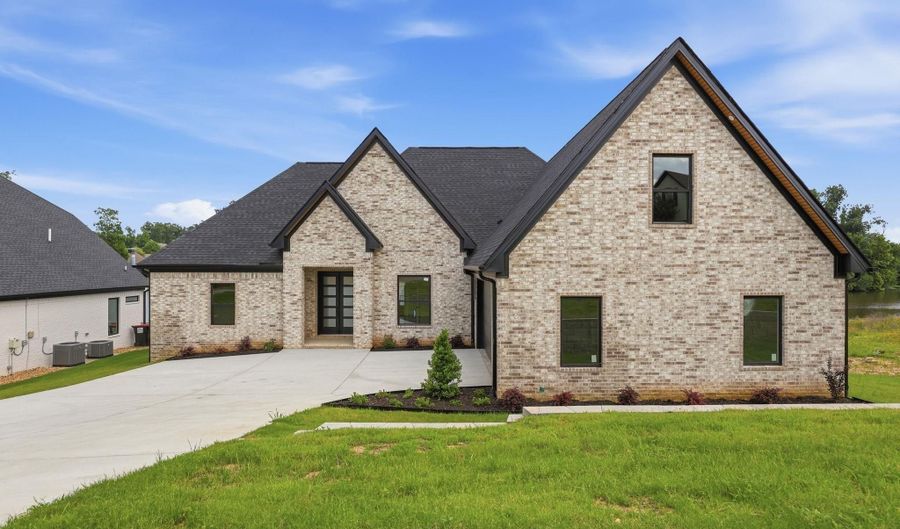 7648 S Shoreline Blvd, Benton, AR 72019 - 4 Beds, 3 Bath