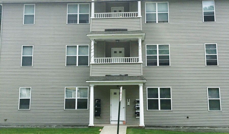 22 Woodbridge Ave, Ansonia, CT 06401 - 12 Beds, 6 Bath