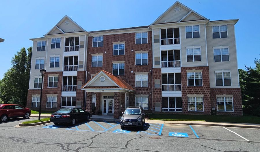309 TIREE Ct 203, Abingdon, MD 21009 - 2 Beds, 2 Bath