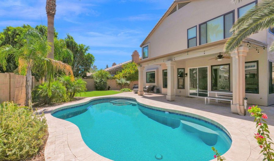5040 W LAREDO St, Chandler, AZ 85226 - 5 Beds, 3 Bath