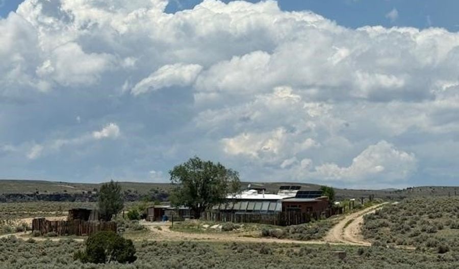 97 Calle Conejo, Arroyo Hondo, NM 87513 - 2 Beds, 2 Bath