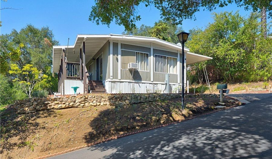 4747 Oak Crst 96, Fallbrook, CA 92028 - 2 Beds, 2 Bath