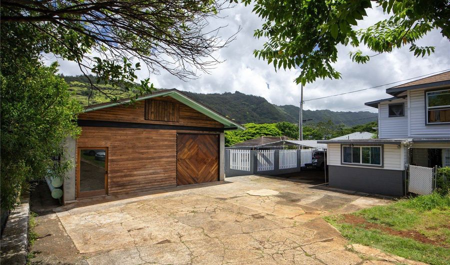 2308 Kalihi St E, Honolulu, HI 96819 - 0 Beds, 0 Bath