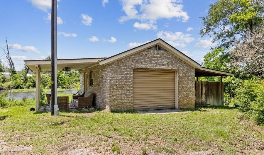 18 Mimosa Ln, Teague, TX 75860 - 3 Beds, 3 Bath