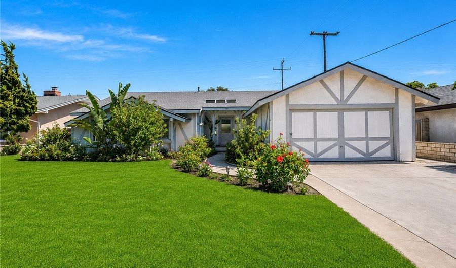 1968 W Chanticleer, Anaheim, CA 92804 - 4 Beds, 2 Bath