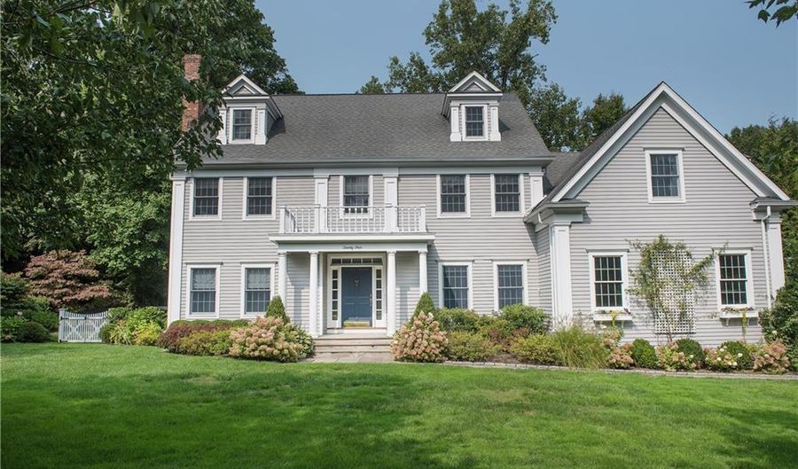 24 Barry Ave, Ridgefield, CT 06877 - 5 Beds, 4 Bath