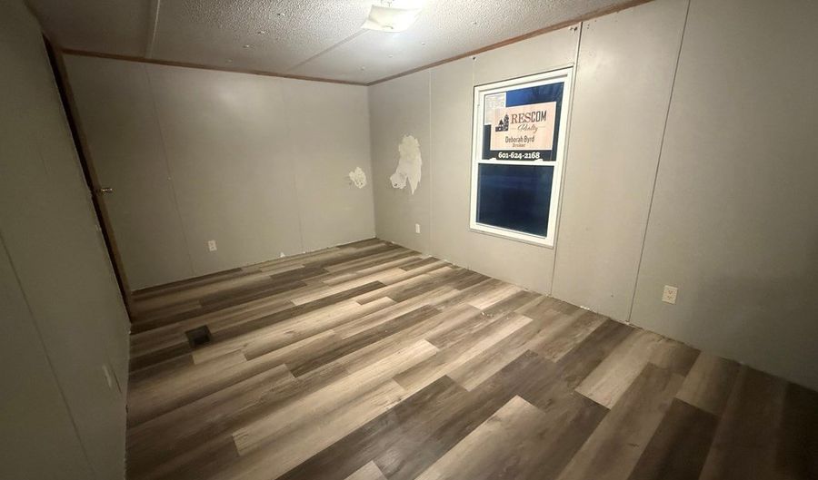 1055 County Road 222, Blue Springs, MS 38828 - 3 Beds, 2 Bath