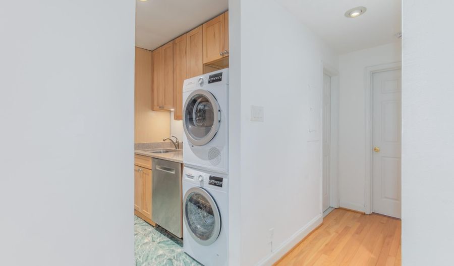 1316 NEW HAMPSHIRE Ave NW 503, Washington, DC 20036 - 1 Beds, 1 Bath