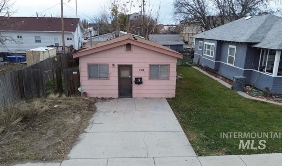 718 E Belmont St, Caldwell, ID 83605 - 1 Beds, 1 Bath