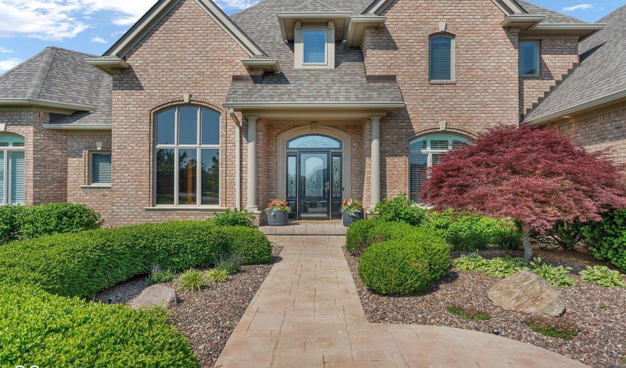 5874 Shallow Water Ln, Bargersville, IN 46106 - 4 Beds, 5 Bath