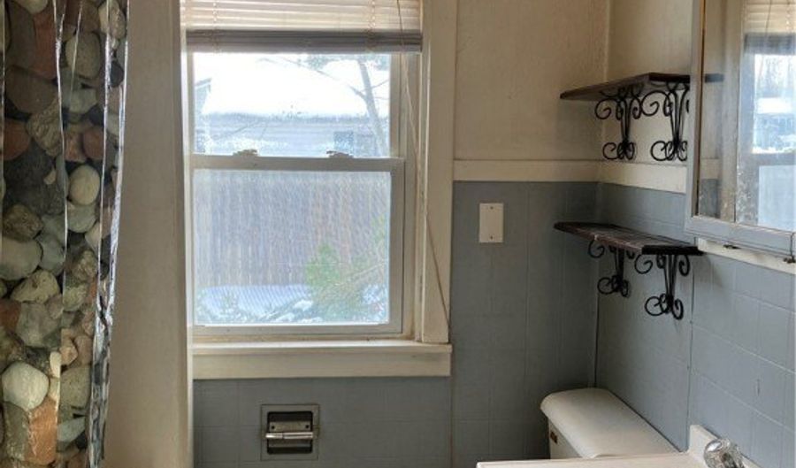 215 W Sterling Ave, Angola, NY 14006 - 2 Beds, 1 Bath