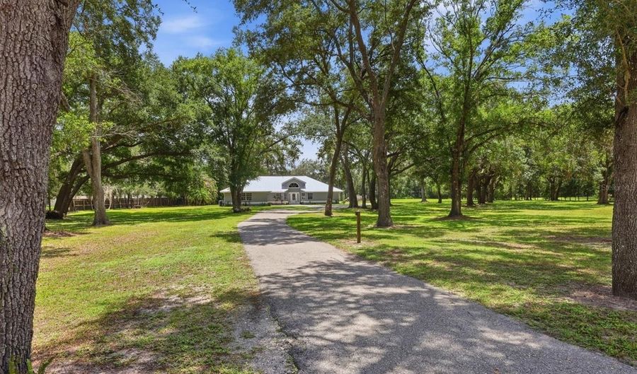 4917 SE BROWN Rd, Arcadia, FL 34266 - 4 Beds, 3 Bath
