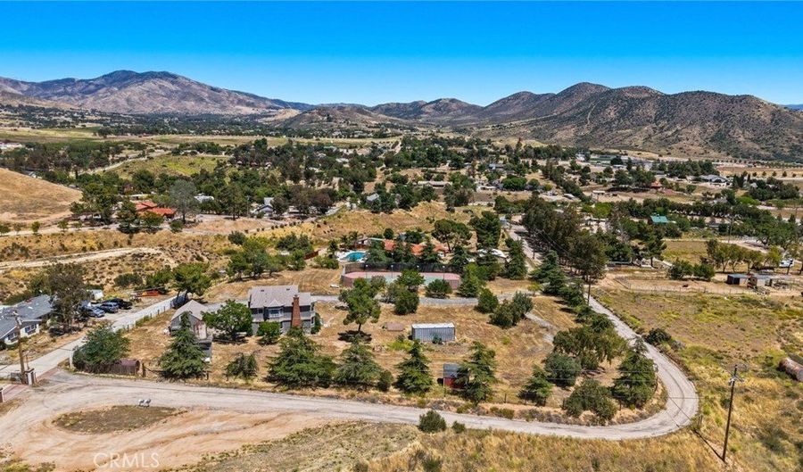 10821 Los Jordans, Agua Dulce, CA 91390 - 3 Beds, 2 Bath
