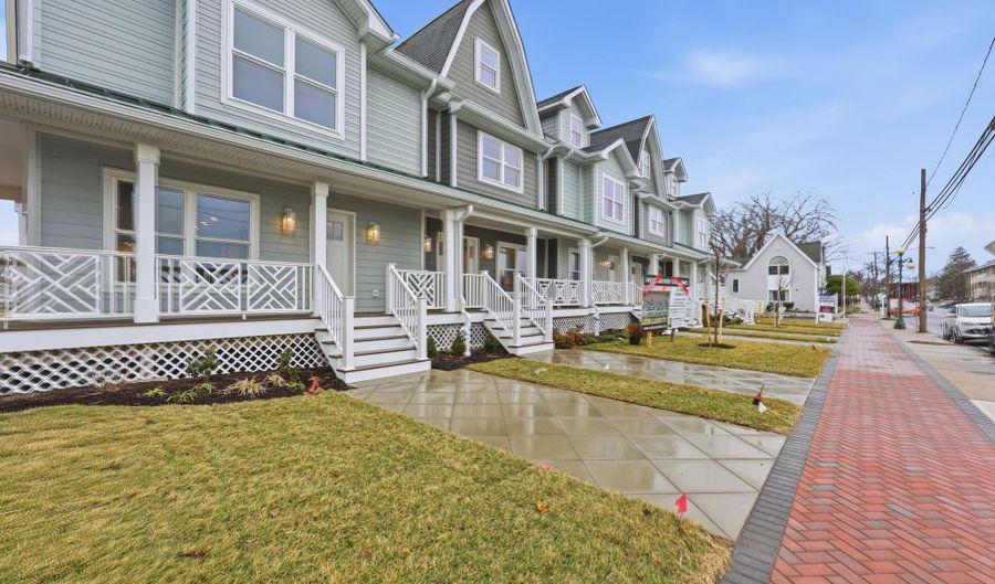 801 Main St B5, Avon By The Sea, NJ 07717 - 3 Beds, 4 Bath